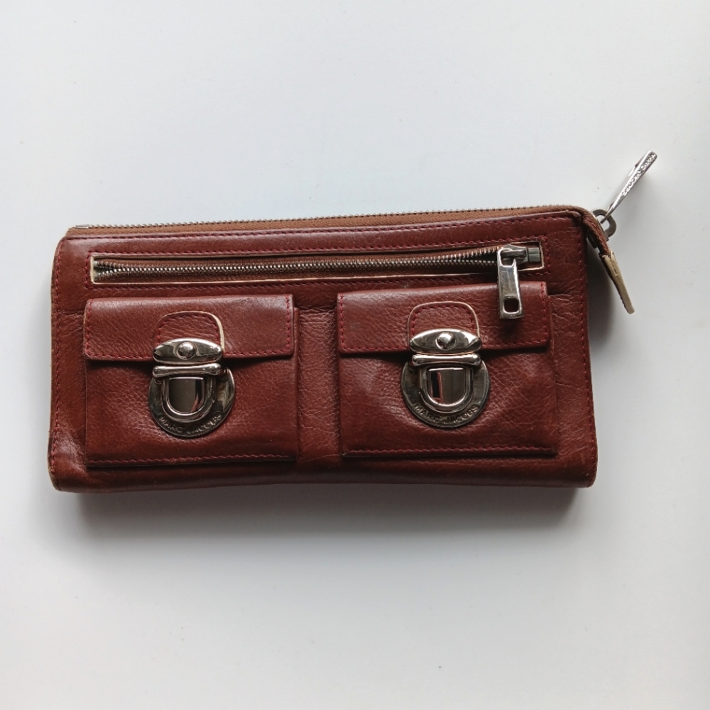 Vintage Marc Jacobs Leather Long Wallet Chestnut Brown Silver Made in Italy